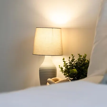 Applin House - 5 Bedroom Contractor - Sleeps 10 - Parking & Wi-fi Дом отдыха Бристоль